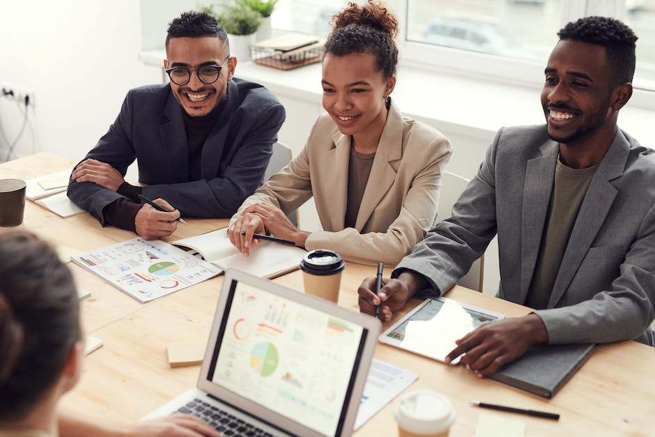 Navigating Entry-Level Human Resource Positions